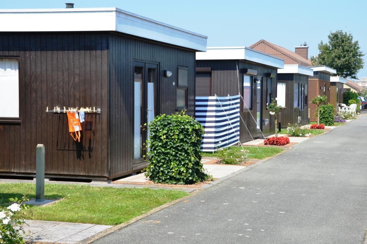 Camping Veld & Duin Hotell Bredene Exteriör bild